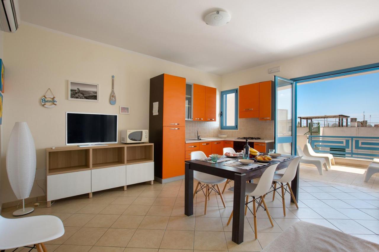 L'Attico Di Apartment ลิโด มารีนี ภายนอก รูปภาพ